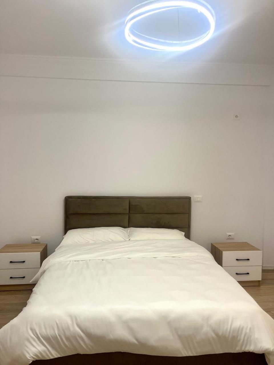 Kmk Apartament Tirana